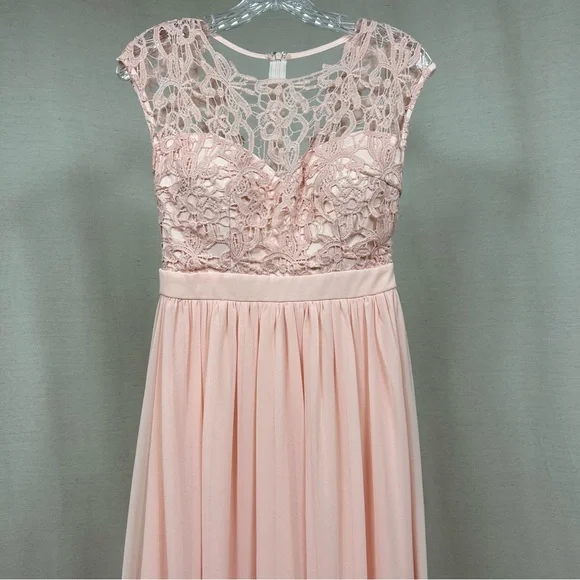 Pink Sweetheart Gown with Cap Sleeves for Prom - Picture 2 of 6